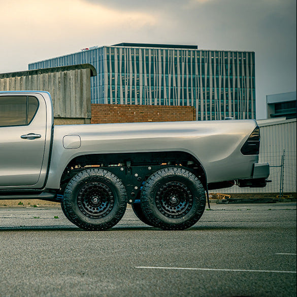 OPTION 4WD FIGHTER REAR BAR - TOYOTA HILUX REVO  (2021+)