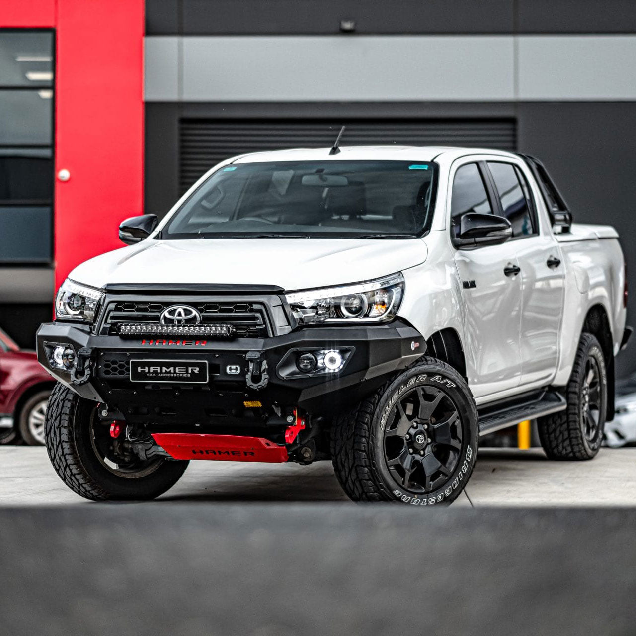 Hamer 4x4 King Series Bull Bar - Toyota Hilux Bull Bar (2018-2020)