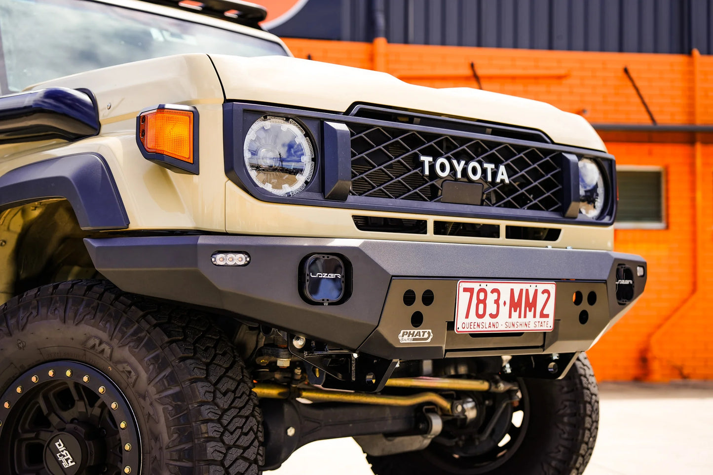 Toyota Land Cruiser 79/76/78 Series V2 Bull Bar 2023+ Facelift