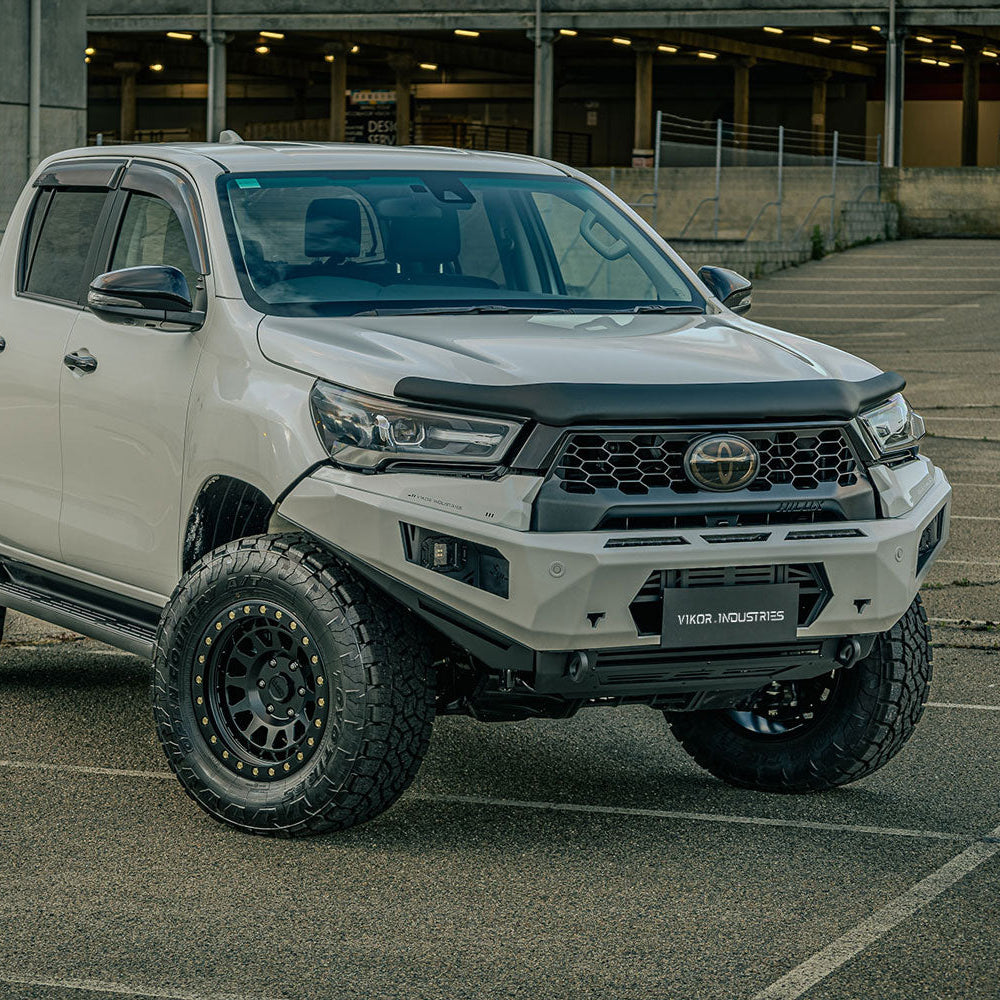 Toyota Hilux Bull Bar (48V) | VIKOR Diablo (No-Loop)
