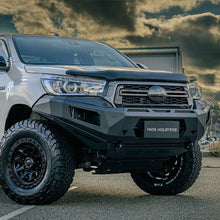 Toyota Hilux Bull Bar (N80) | VIKOR Diablo (No-Loop)