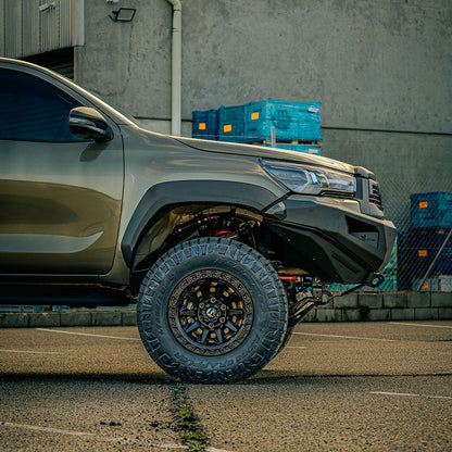 Toyota Hilux Rogue Bull Bar (2023-25) | VIKOR Diablo (Loop)