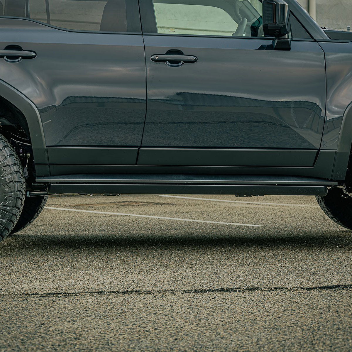Toyota Prado 250 Electric Side Steps – VIKOR INDUSTRIES